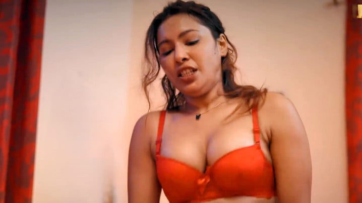 Bade Achhe Lagte Hai Part 2 EP7 ULLU Hot Hindi Web Series